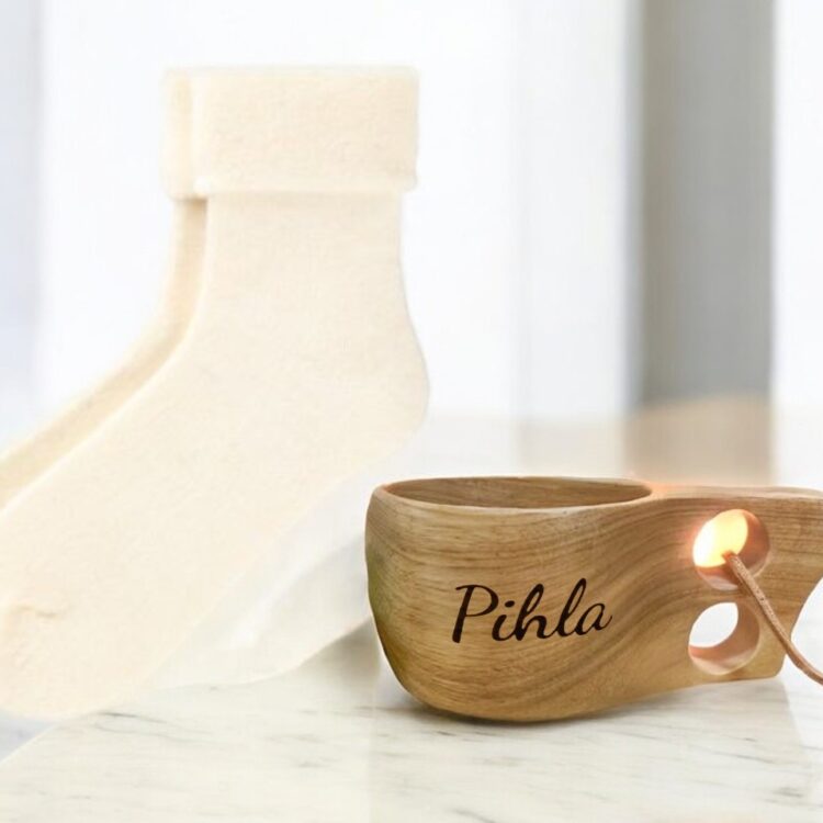 Kuksa kaiverruksella ja merinovillasukat